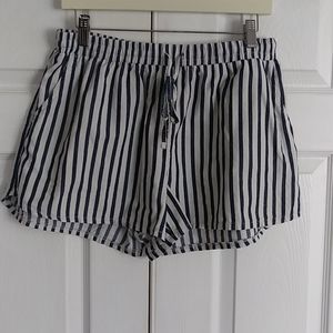 Universal Thread Goods Company